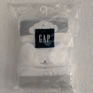 NIP Gap 12-18 Months 3-pack Short Sleeved Onsies